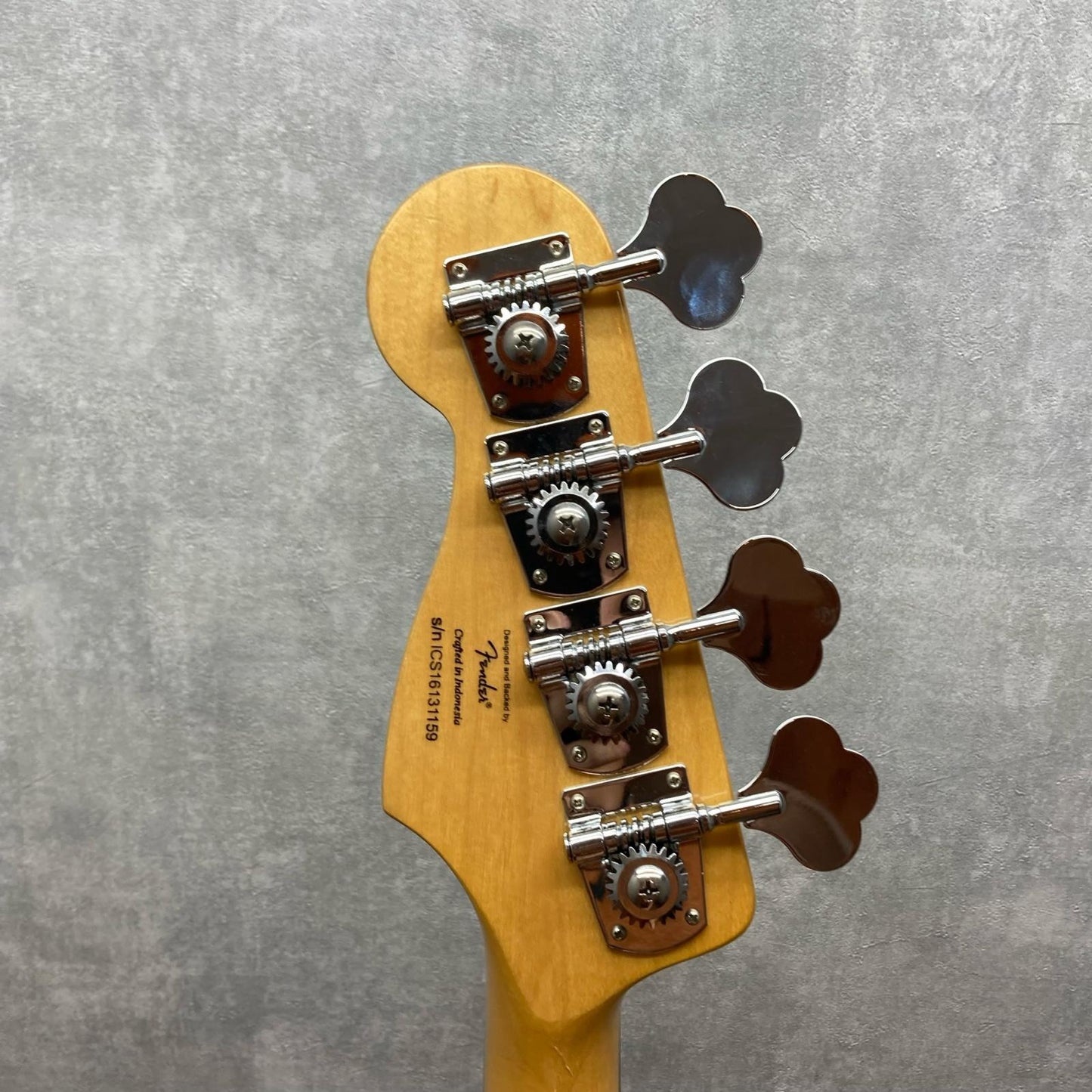 Squier by Fender | スクワイヤバイフェンダー 楽器 Classic Vibe 70s Jazz Bass【三重本店】