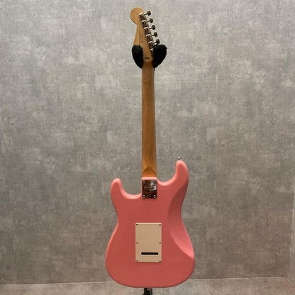 Squier by Fender | スクワイヤバイフェンダー 楽器 Bullet Start【三重本店】