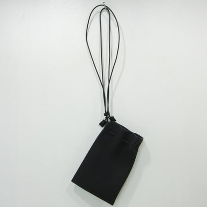 itti | イッチ HERRIE KINCHAKU POUCH ハリエ 巾着ポーチ ショルダーバッグ ITTI-BAG-090-DS ブラック【三重本店】