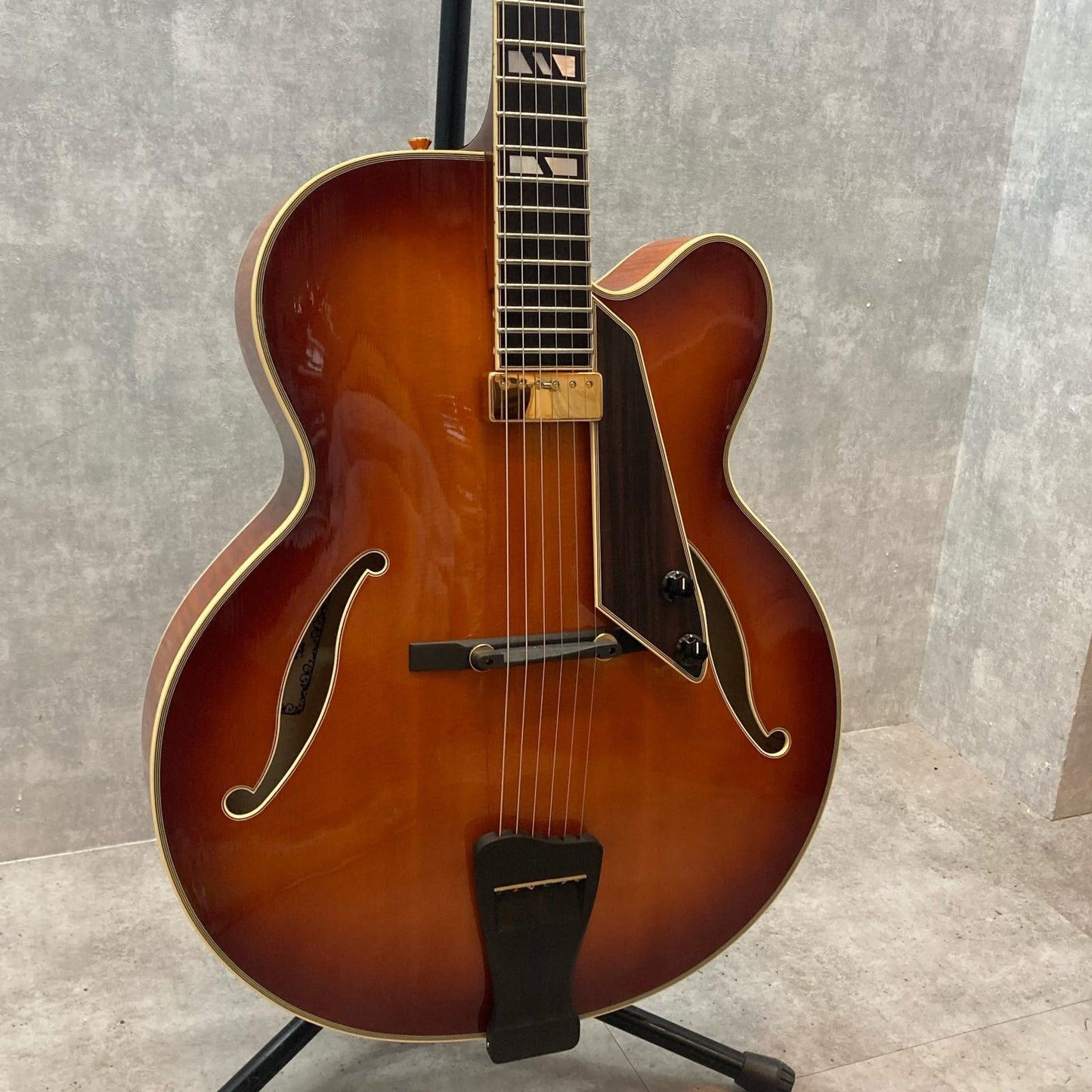 Aria Pro II | アリアプロツー 楽器 FA-2100【三重本店】