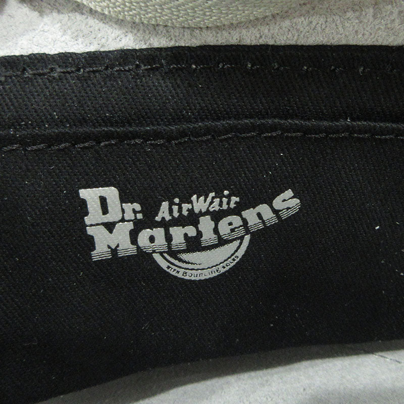 Dr.Martens | ドクターマーチン ミニハートバッグ ショルダーバッグ AD092040 シルバー【三重本店】