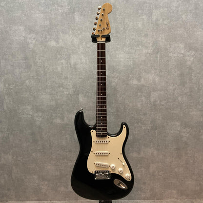 Squier by Fender | スクワイヤバイフェンダー 楽器 Bullet Strat【三重本店】