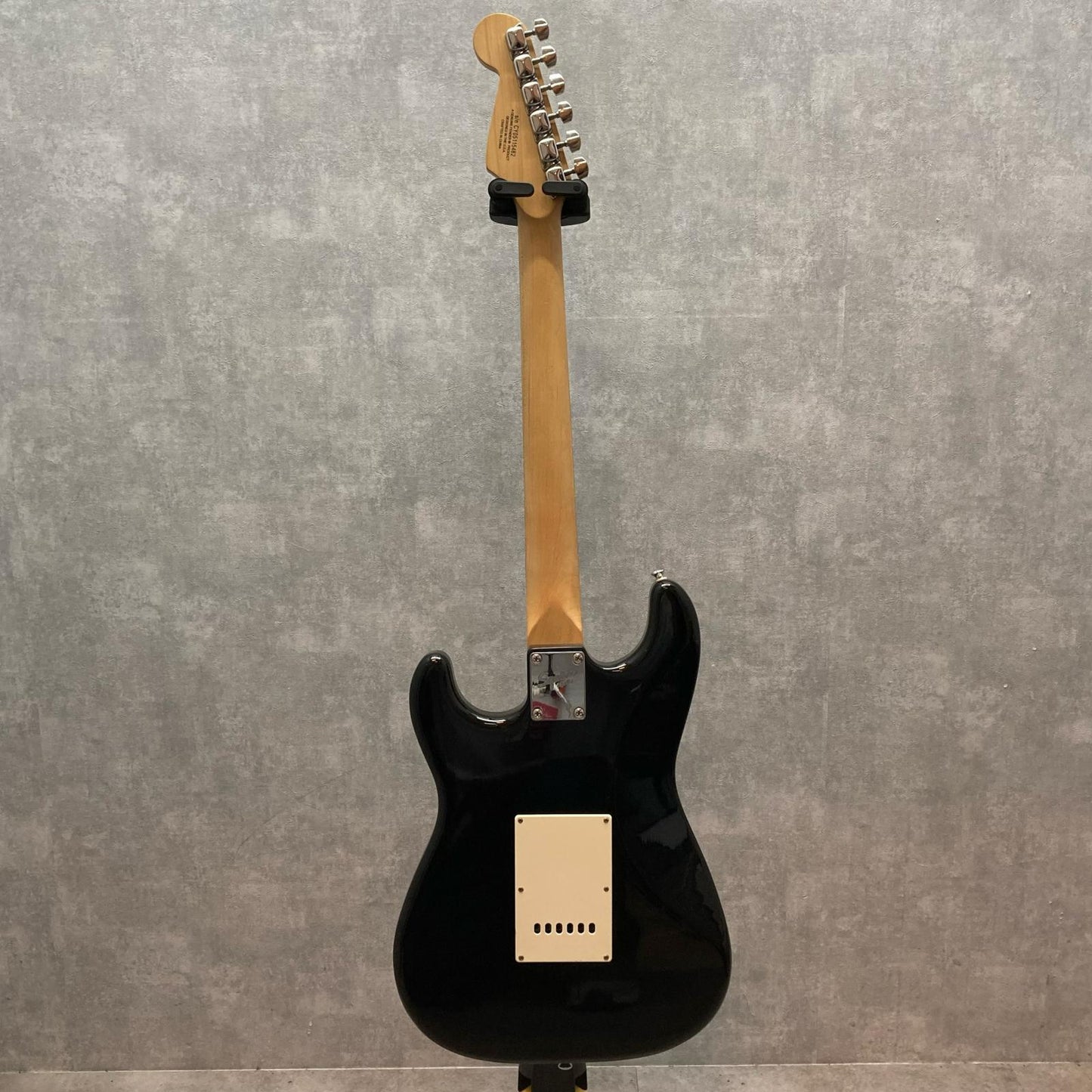 Squier by Fender | スクワイヤバイフェンダー 楽器 Bullet Strat【三重本店】