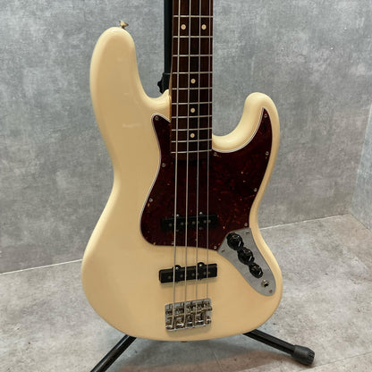 Fender | フェンダー 楽器 Classic Series 60s Jazz Bass【三重本店】