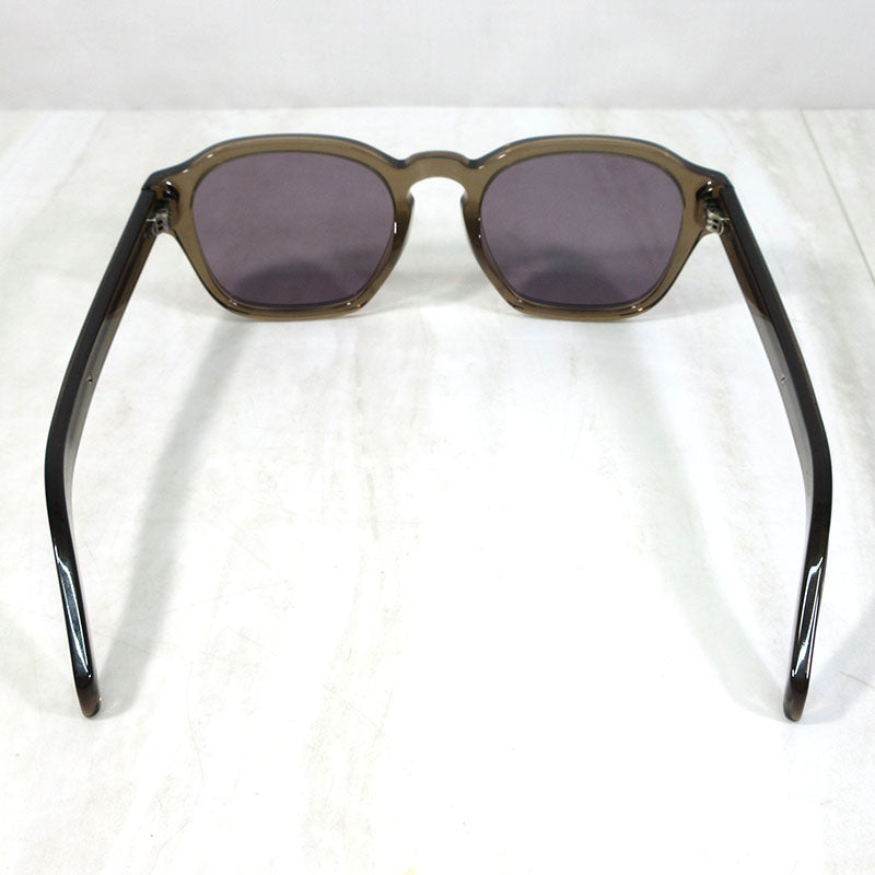 PRADA | プラダ アイコンメタルプラーク付 ウェリントンシェイプ サングラス サイズ：53□21-150 サングラス SPR A16-F 28I-03D ブラウン系×ワイン系【三重本店】