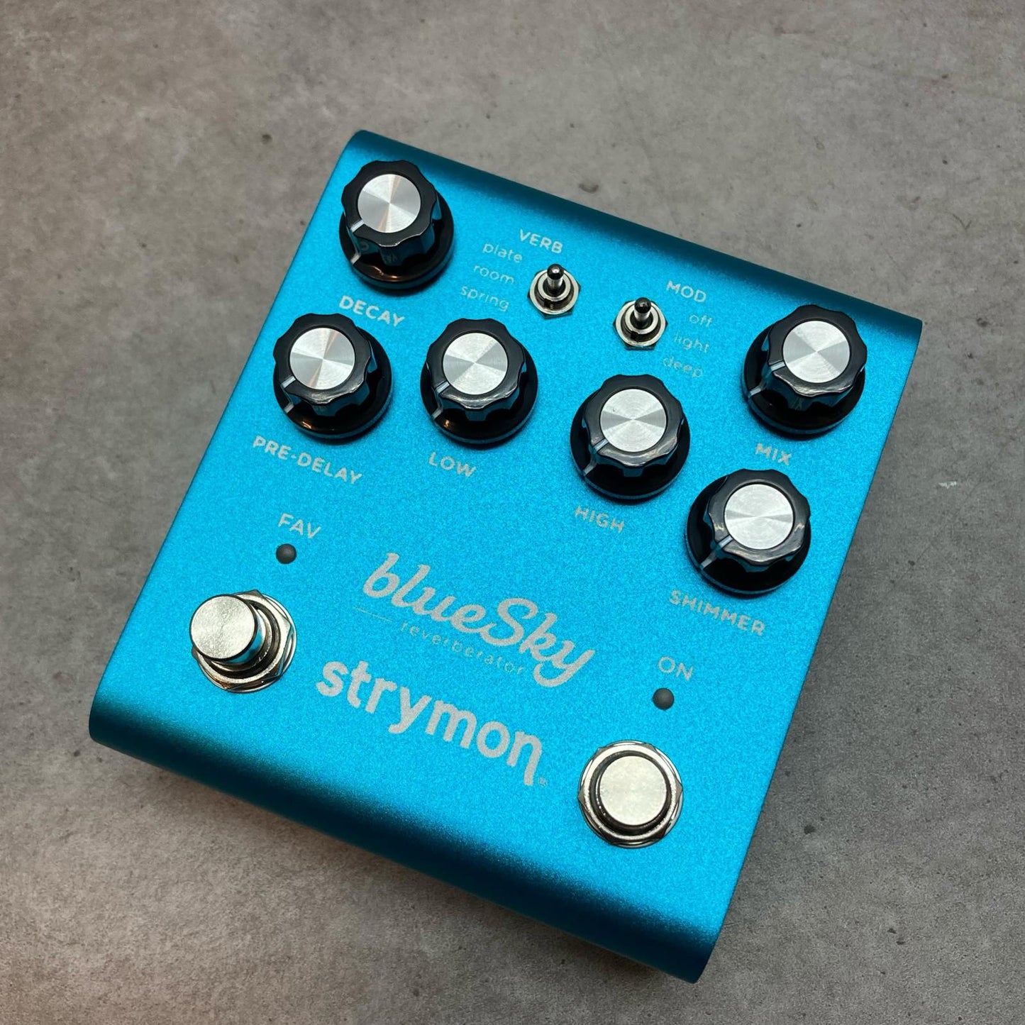 【新品】 strymon | ストライモン 楽器 blueSky V2【三重本店】