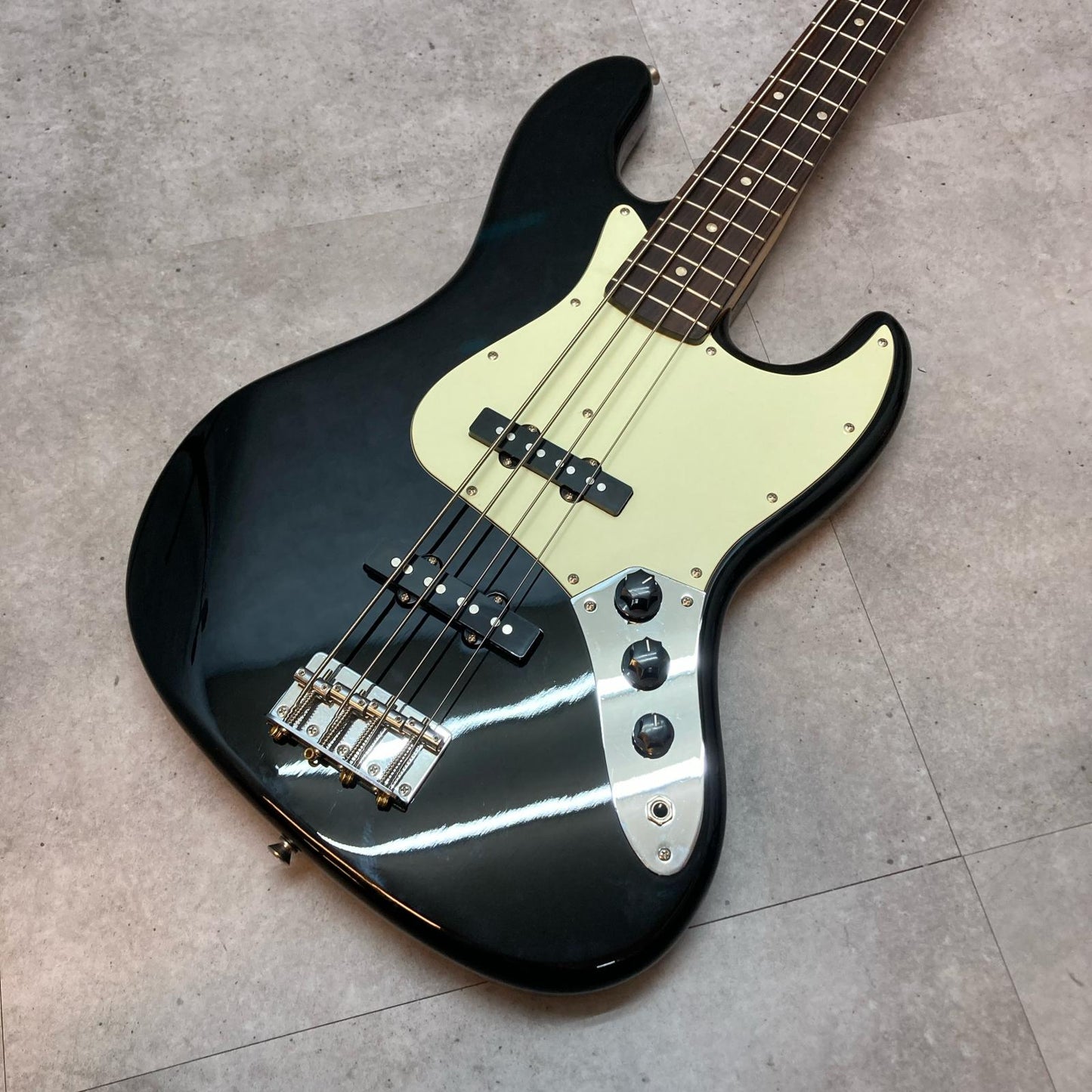 Fernandes | フェルナンデス 楽器 RJB-380【三重本店】