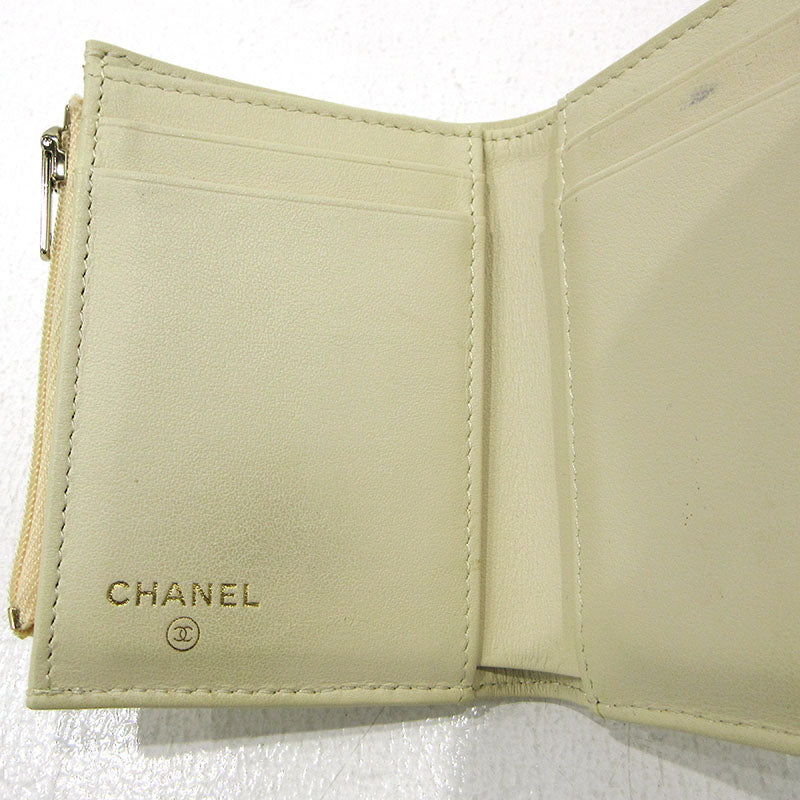 CHANEL | シャネル キャビアスキン 三つ折り財布 ベージュ【三重本店】
