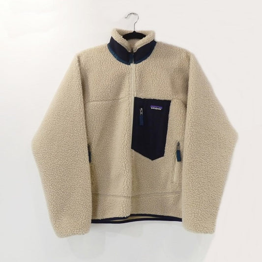 【中古】patagonia | パタゴニア CLASSIC RETRO-X JACKET その他トップス 23056 アイボリー サイズ：XS