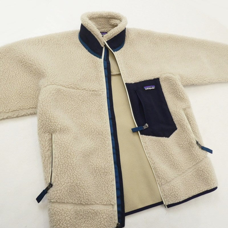 【中古】patagonia | パタゴニア CLASSIC RETRO-X JACKET その他トップス 23056 アイボリー サイズ：XS
