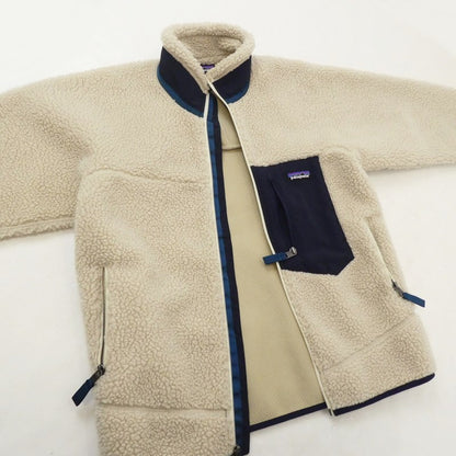 【中古】patagonia | パタゴニア CLASSIC RETRO-X JACKET その他トップス 23056 アイボリー サイズ：XS