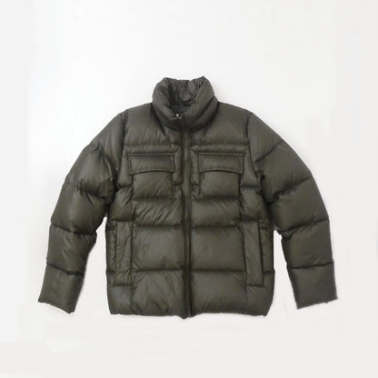 【中古】Pyrenex | ピレネックス BASILE ダウンジャケット HMM006 カーキ サイズ：L