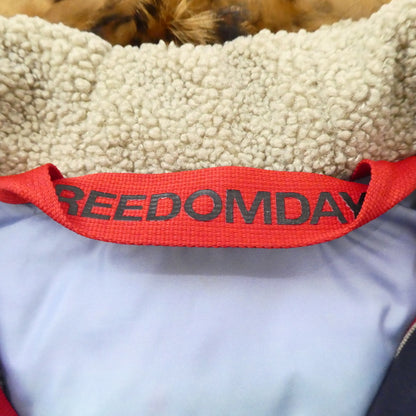 【中古】FREEDOMDAY | フリーダムデイ NEW CAMPIGLIO ダウンジャケット ネイビー サイズ：XS