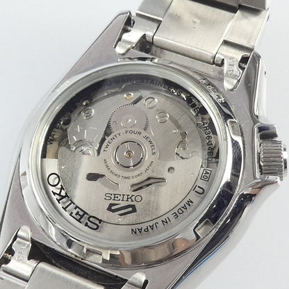 【中古】SEIKO | セイコー SKX Sports Style 腕時計 SBSA225 シルバー