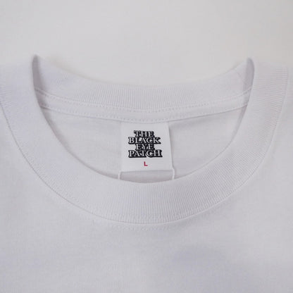 【中古】BlackEyePatch | ブラックアイパッチ TEAM TOMODACHI LABEL TEE 半袖Ｔシャツ BEPSS24EI28 ホワイト サイズ：L