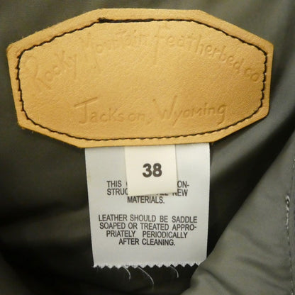 【中古】Rocky Mountain FeatherBed | ロッキーマウンテンフェザーベッド ダウンベスト 450-482-91 カモ サイズ：38