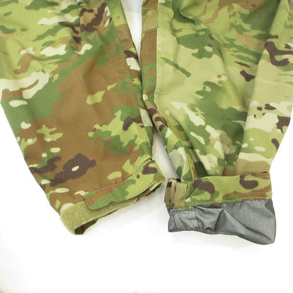 【中古】MILITARY衣料 | ミリタリーイリョウ JACKET,EXTREME COLD/WET WEATHER GEN3 マウンテンパーカー 8415-01-641-0818 カモ サイズ：M