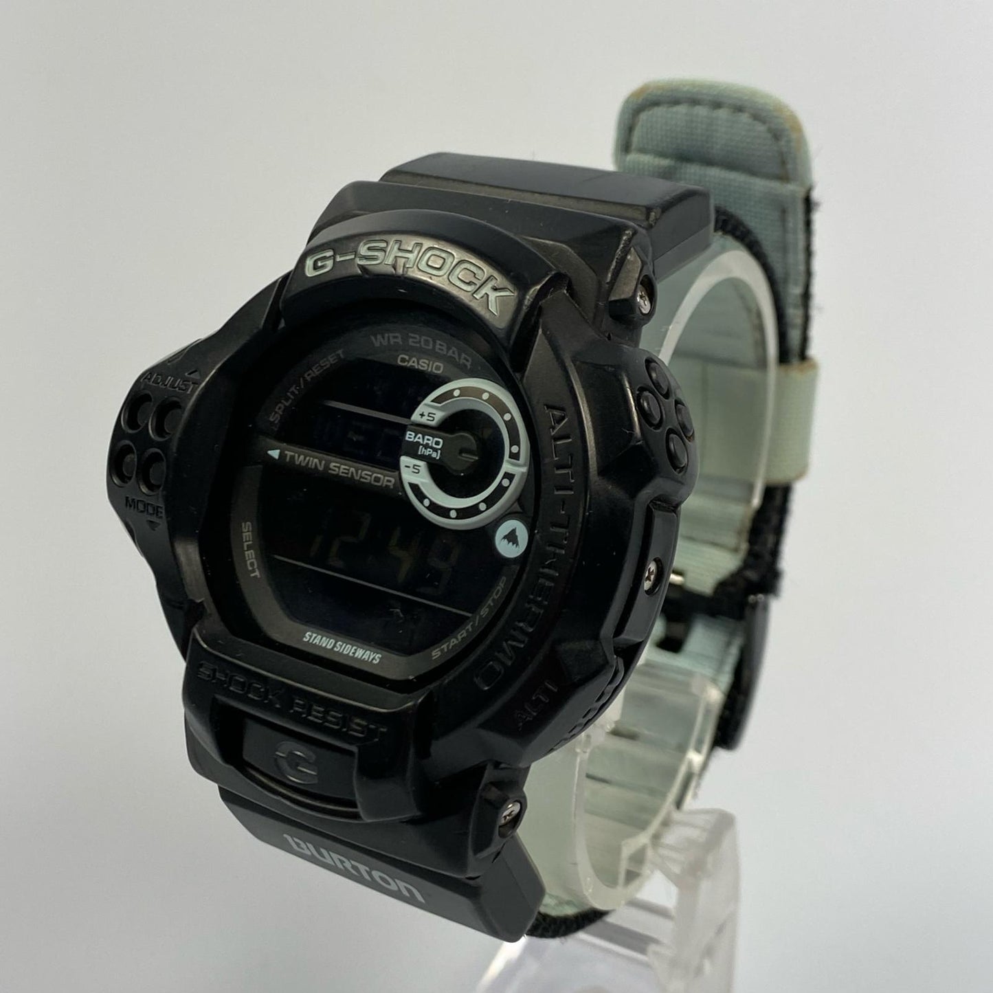 G-SHOCK | ジーショック 腕時計 GDF-100BTN-1JR デジタルソーラー ×BURTON 30周年記念モデル ブラック