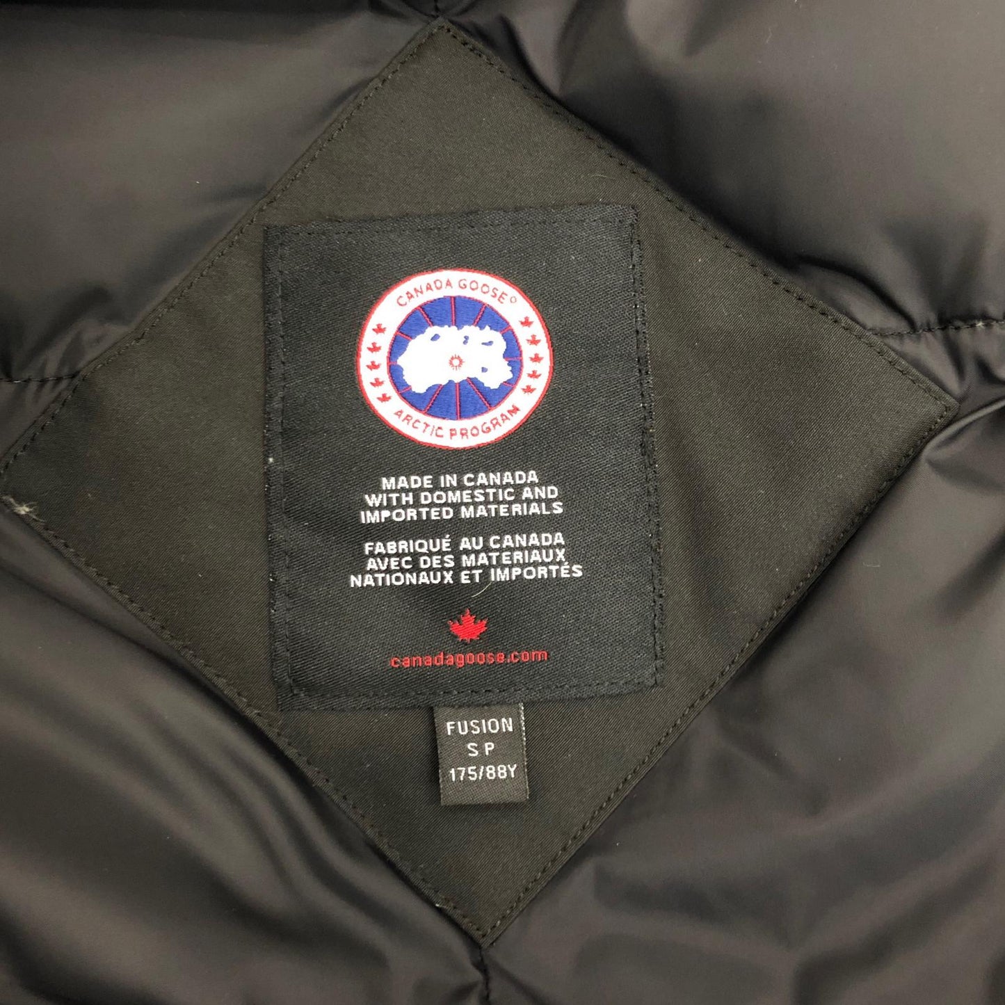 【中古】CANADA GOOSE | カナダグース CHATEAU PARKA FUSION FIT HERITAGE ダウンジャケット 3426MA 国内正規品 ブラック サイズ：S