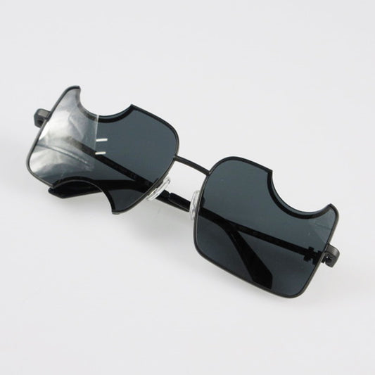 【中古】OFF-WHITE | オフホワイト Salvador サングラス OERI046F22MET0011007 ブラック