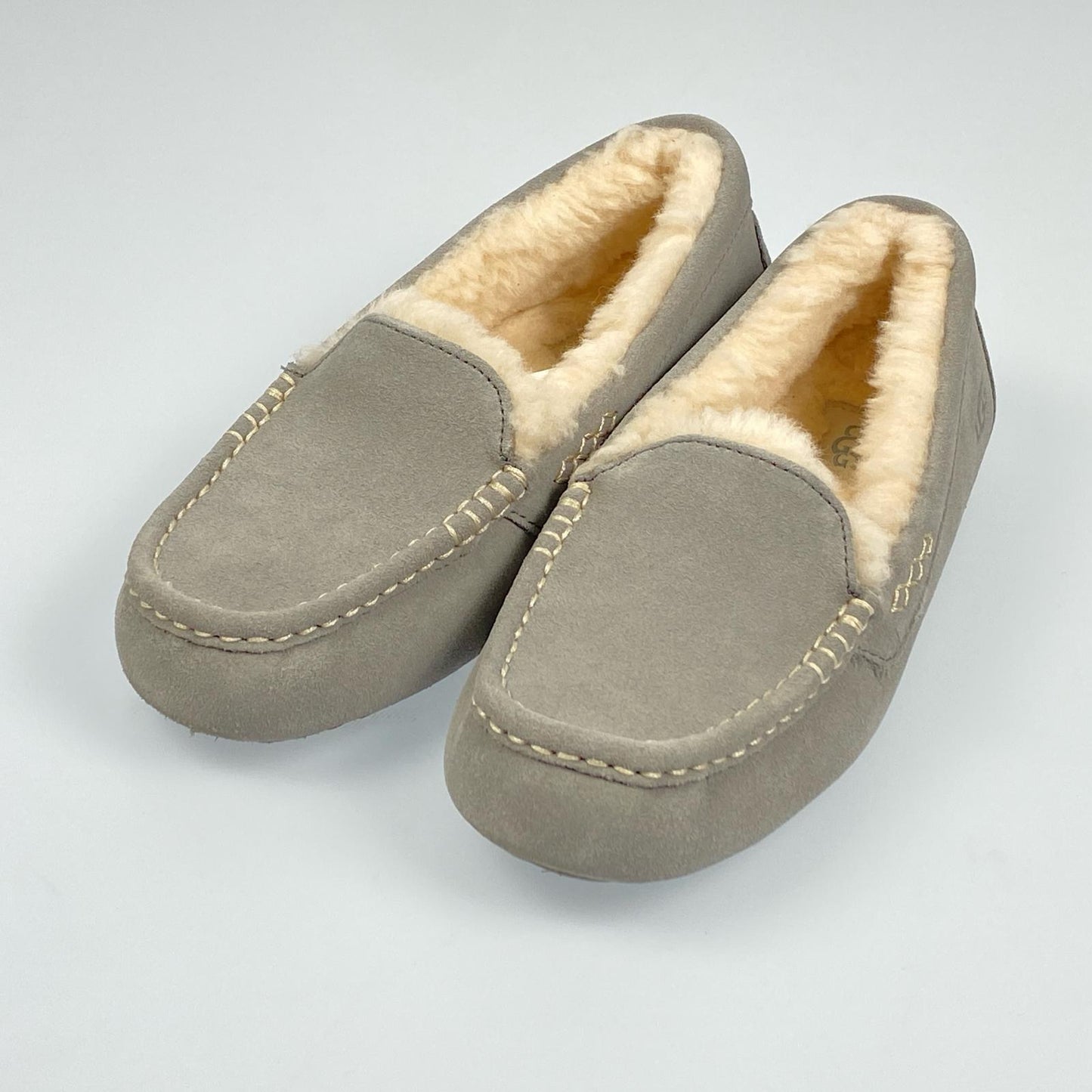 【中古】UGG | アグ ANSLEY ローファー 1106878 モカシンシューズ 25.0cm グレー 25cm