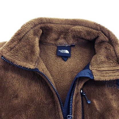 【中古】THE NORTH FACE | ザ・ノースフェイス ZI VERSA MID JACKET その他トップス NA61206 ブラウン サイズ：M