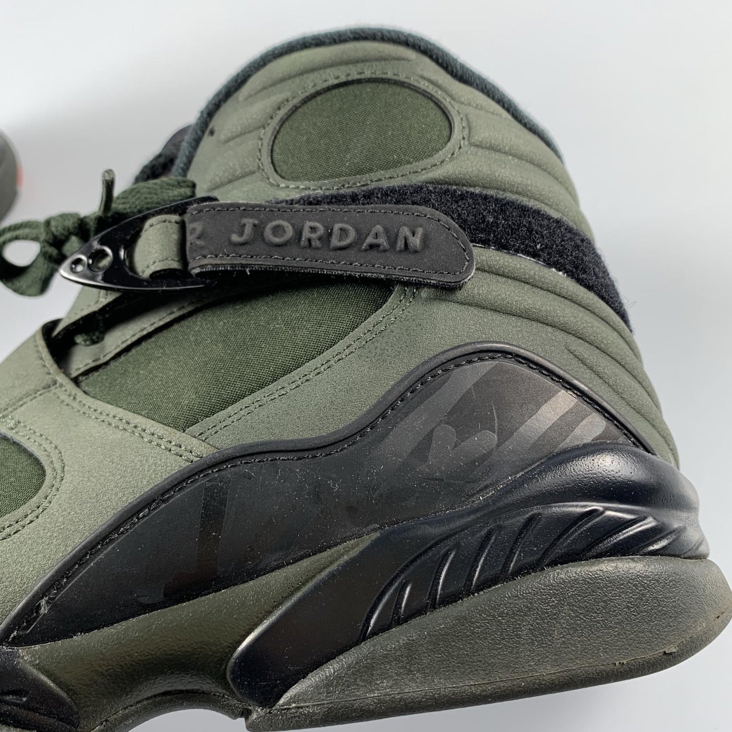 【中古】NIKE | ナイキ AIR JORDAN 8 RETRO スニーカー 305381-305 カーキ 27.5cm