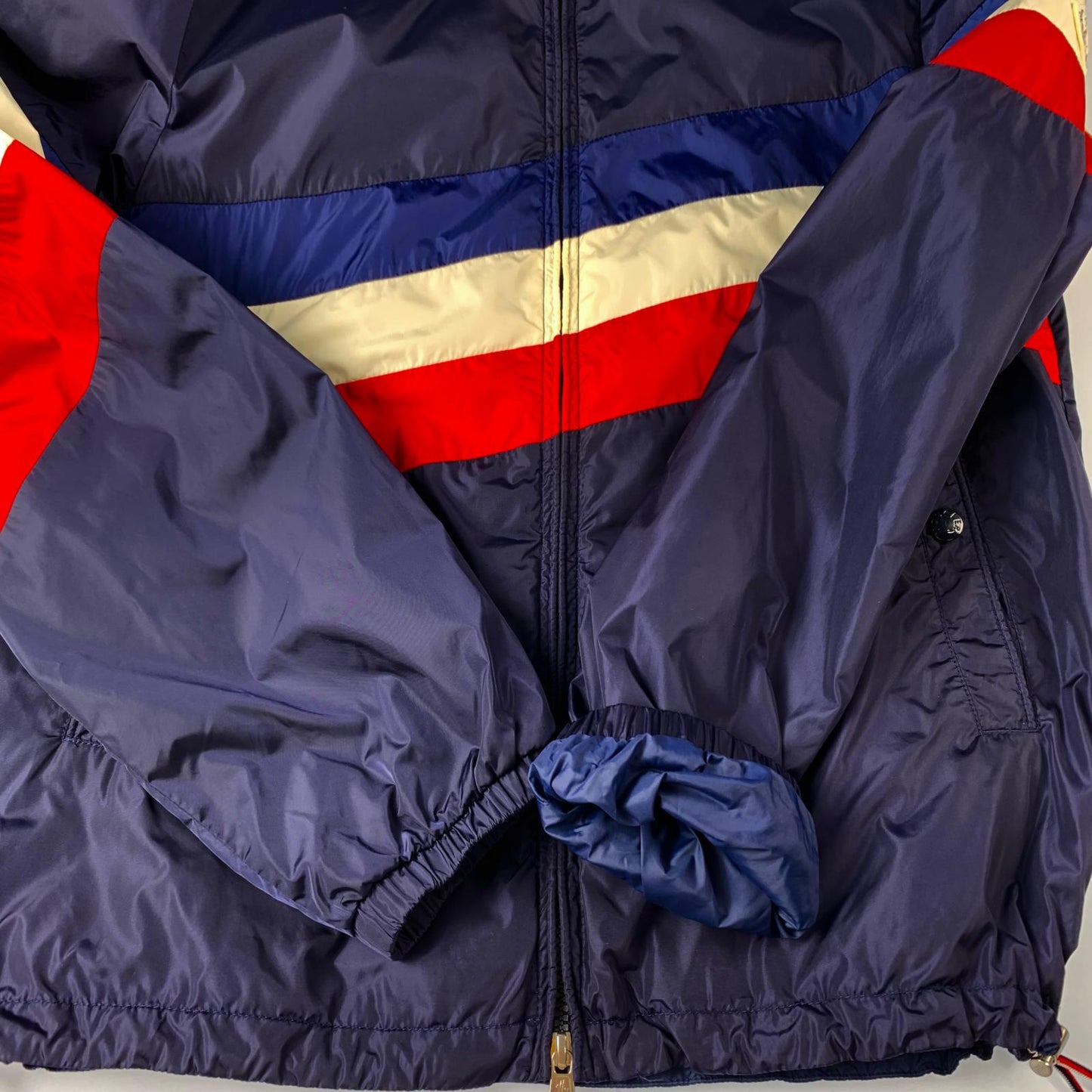 【中古】MONCLER | モンクレール CAM ナイロンジャケット 4113685 2018S/S 国内正規品 ネイビー サイズ：3