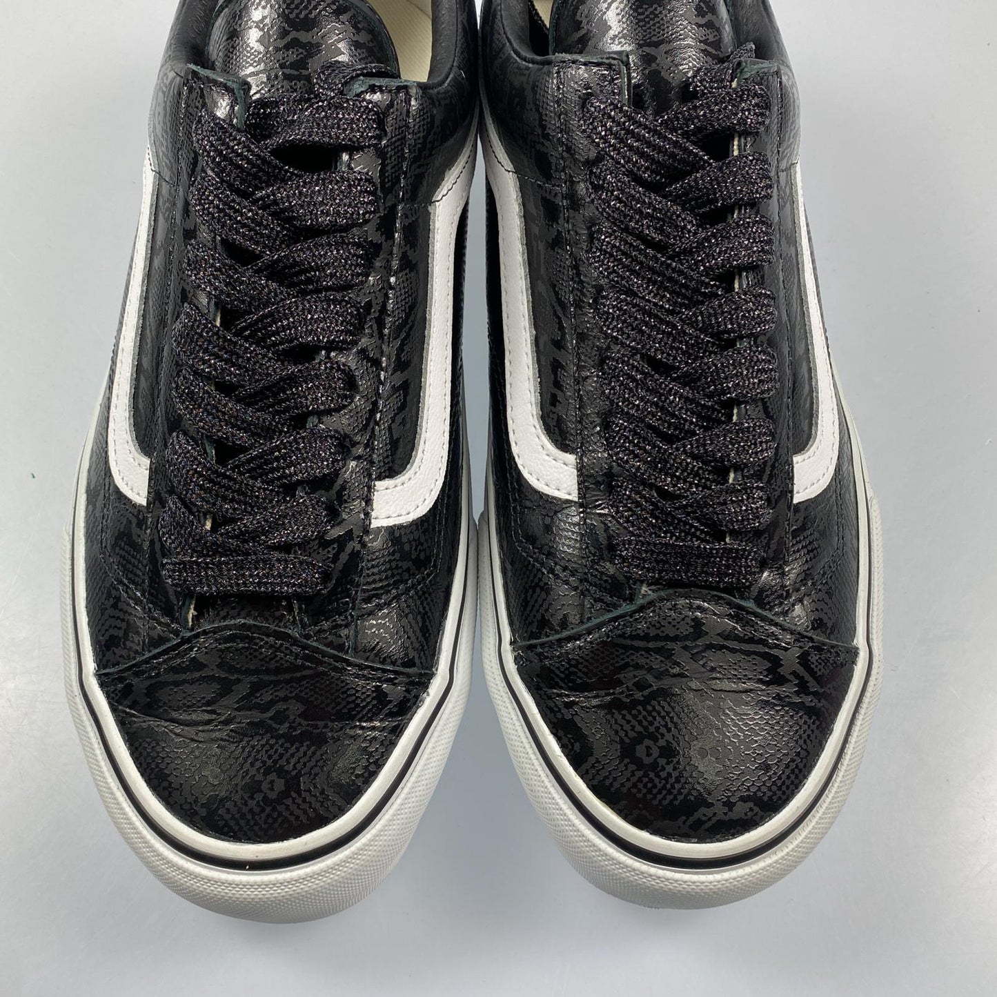 【中古】VANS | バンズ STYLE 36 VLT LX スニーカー VN0A5FC3617 ブラック 27cm