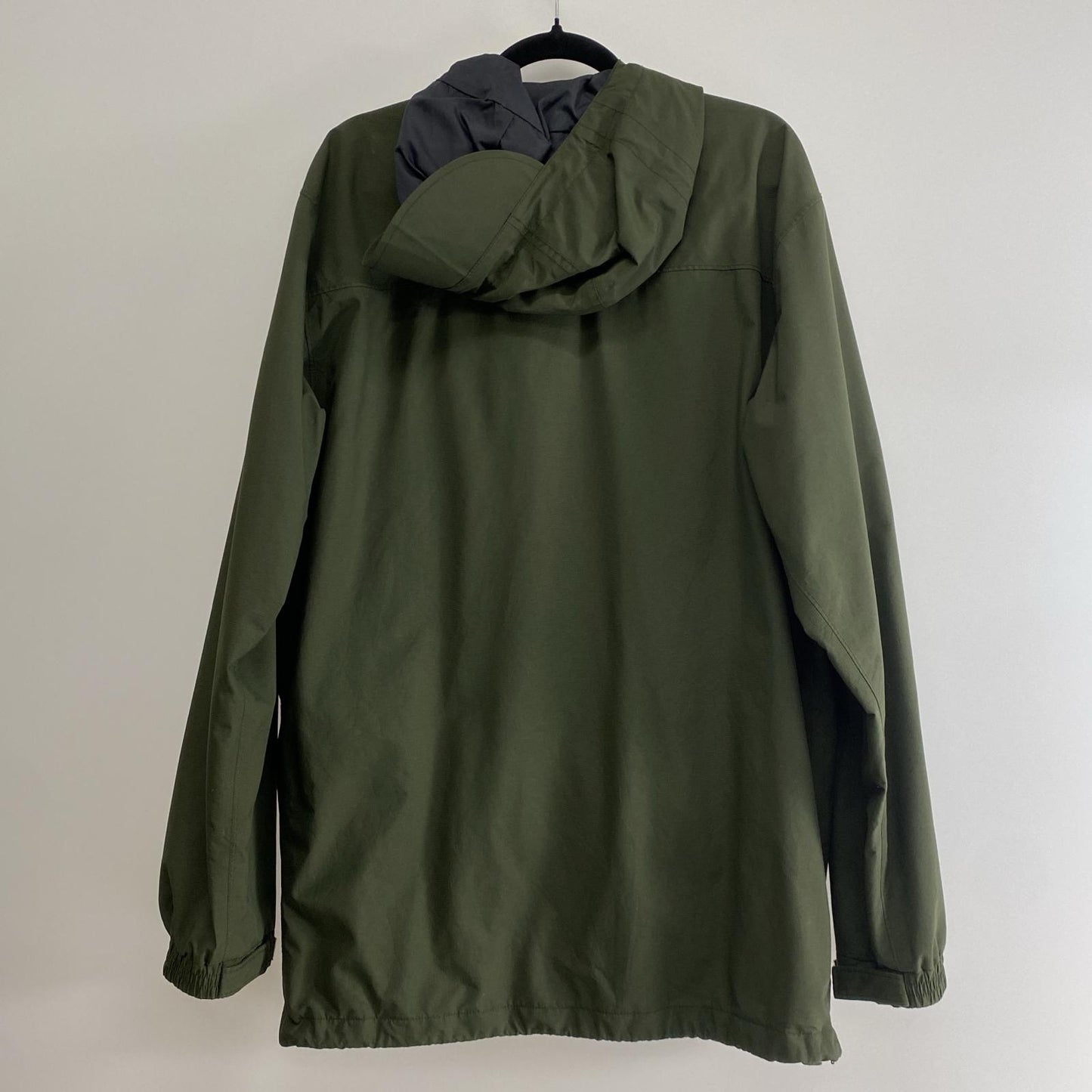 【中古】 マウンテンパーカー 981372 年式:90s オリーブ サイズ：M