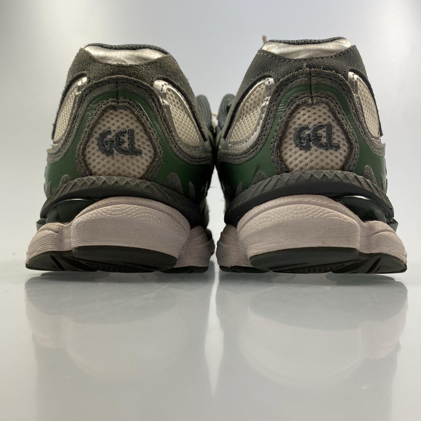【中古】asics | アシックス GEL-NYC スニーカー 1203A383-101 グレー 27.5cm