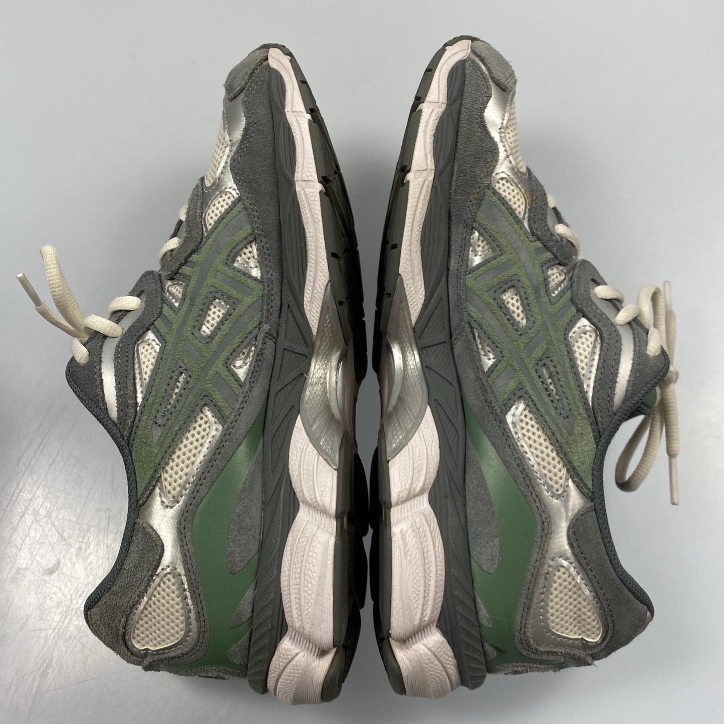 【中古】asics | アシックス GEL-NYC スニーカー 1203A383-101 グレー 27.5cm