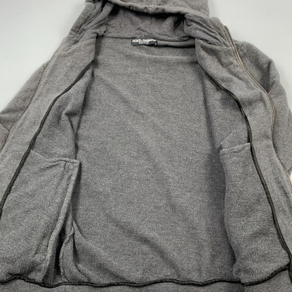 【中古】DOLCE & GABBANA | ドルチェアンドガッバーナ ロゴプレート パーカー G9CZ6T/G7ZXD グレー サイズ：46