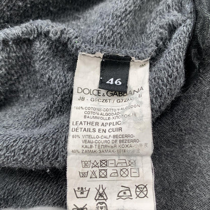 【中古】DOLCE & GABBANA | ドルチェアンドガッバーナ ロゴプレート パーカー G9CZ6T/G7ZXD グレー サイズ：46