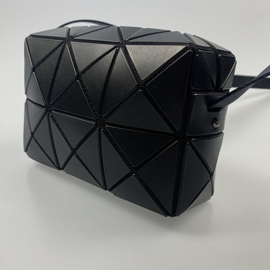 【中古】ISSEY MIYAKE | イッセイミヤケ CUBOID ショルダーバッグ BB43AG661 ブラック