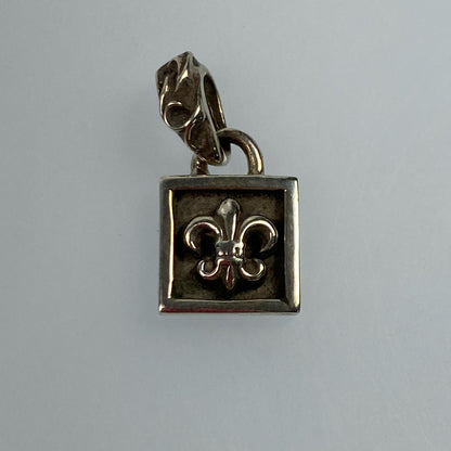 【中古】CHROME HEARTS | クロムハーツ フレームドBSフレアチャーム ペンダントトップ シルバー