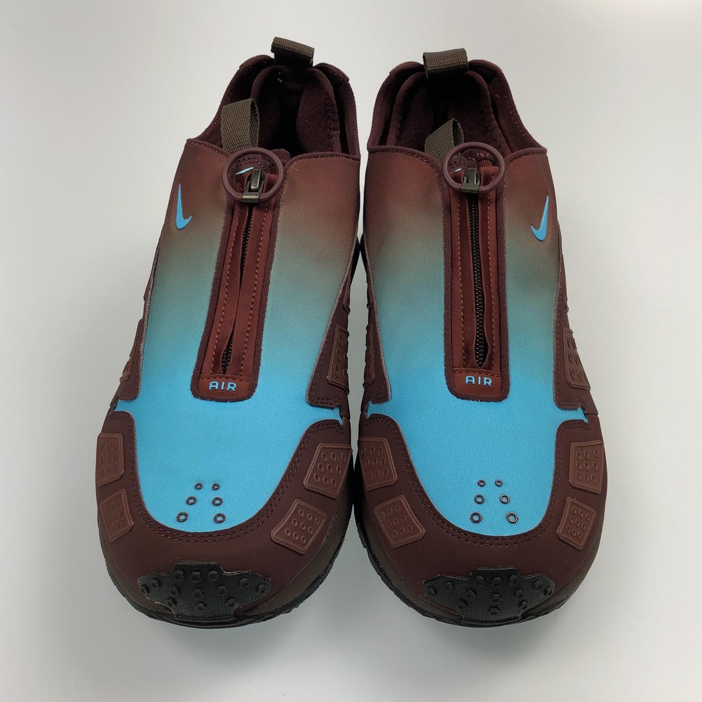 【中古】NIKE | ナイキ AIR MAX SNDR スニーカー HQ4189-600 ブラウン 30cm