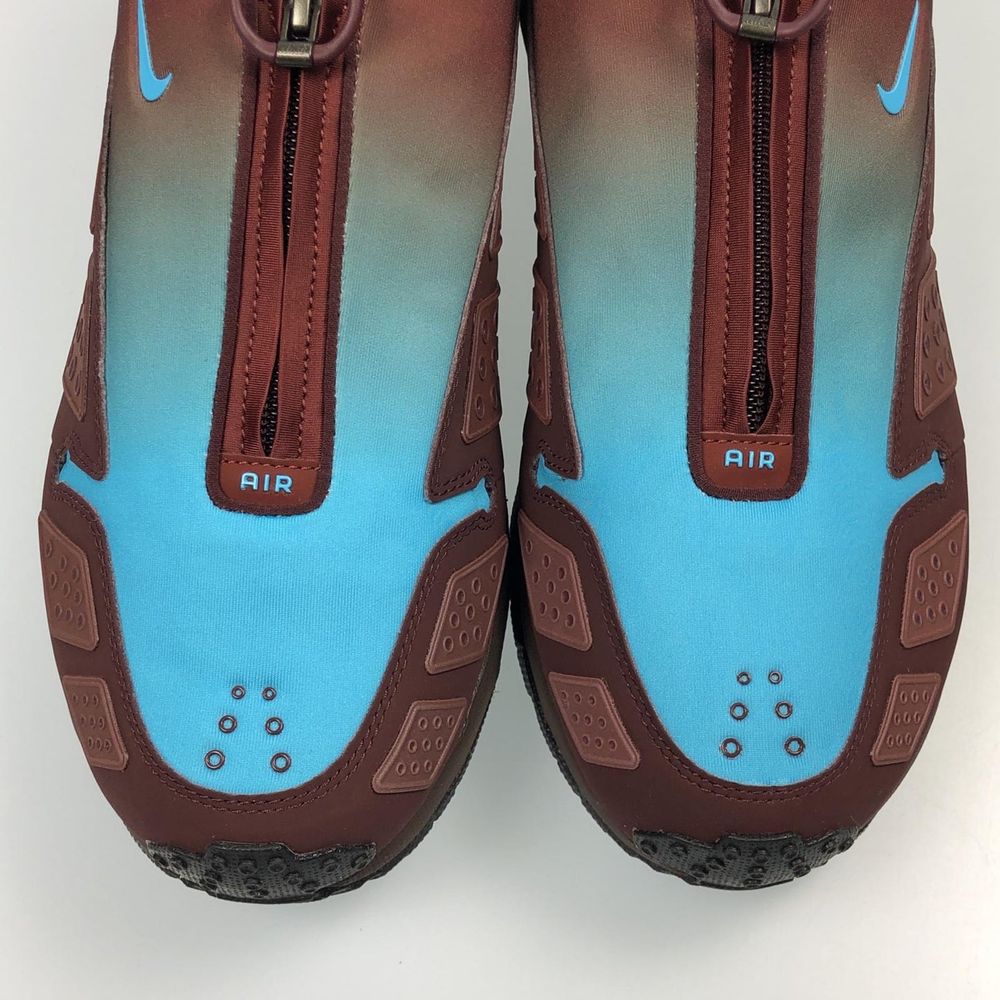 【中古】NIKE | ナイキ AIR MAX SNDR スニーカー HQ4189-600 ブラウン 30cm