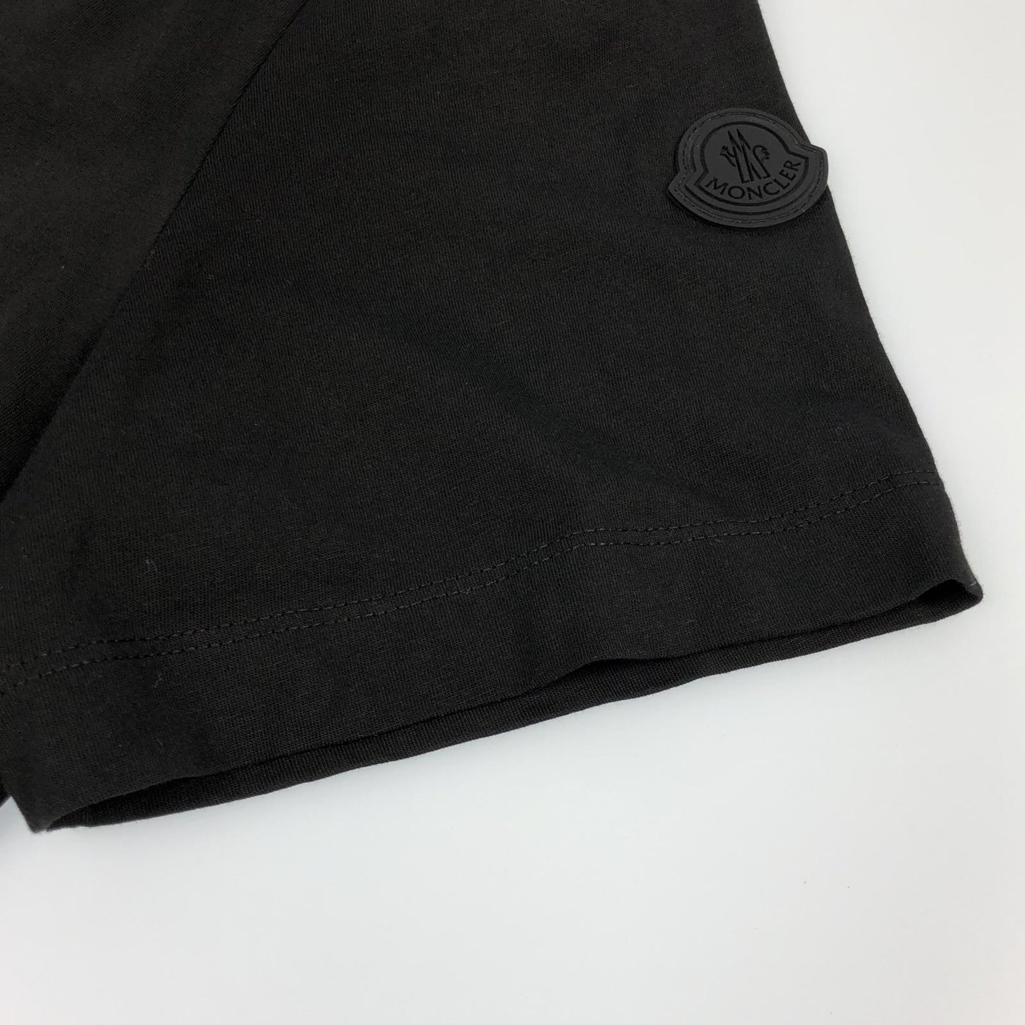 【中古】MONCLER | モンクレール SS T-SHIRT 半袖Ｔシャツ 8C00024 829H8 2025S/S 国内正規品 ブラック サイズ：L