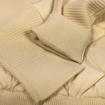 【中古】CANADA GOOSE | カナダグース HYBRIDGE QUILTED KNIT HOODY ダウンジャケット 6800L 国内正規品 アイボリー サイズ：S