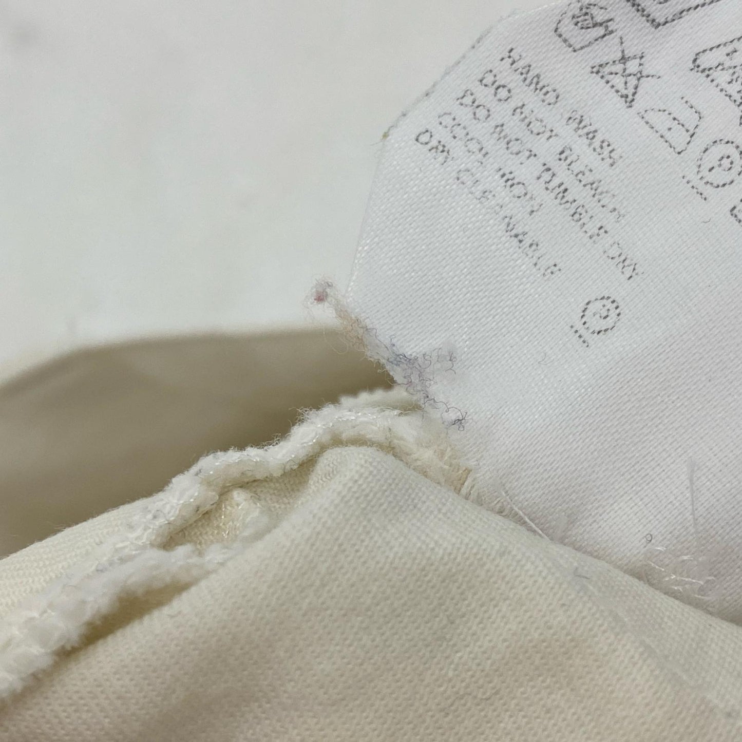 【中古】PRADA | プラダ パンツ 国内正規品 ホワイト サイズ：48