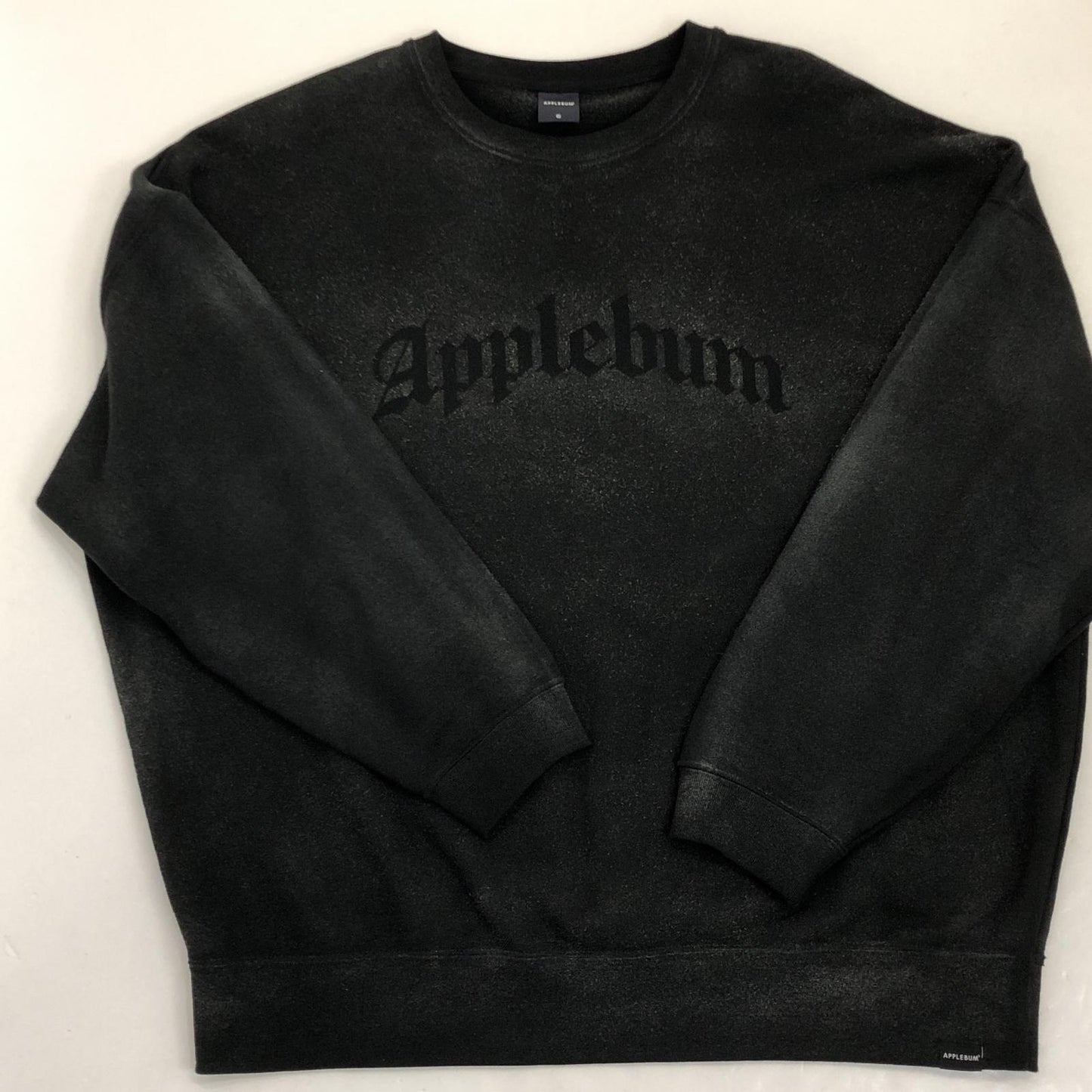 【中古】APPLE BUM | アップルバム Airbrush Crew Sweat スウェット 2420404 2025S/S ブラック サイズ：XL
