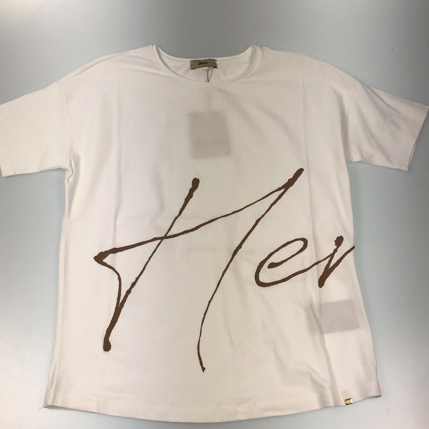 【中古】Herno | ヘルノ 手描き風ロゴプリントTシャツ 半袖Ｔシャツ JG000178D 2023S/S ホワイト サイズ：40