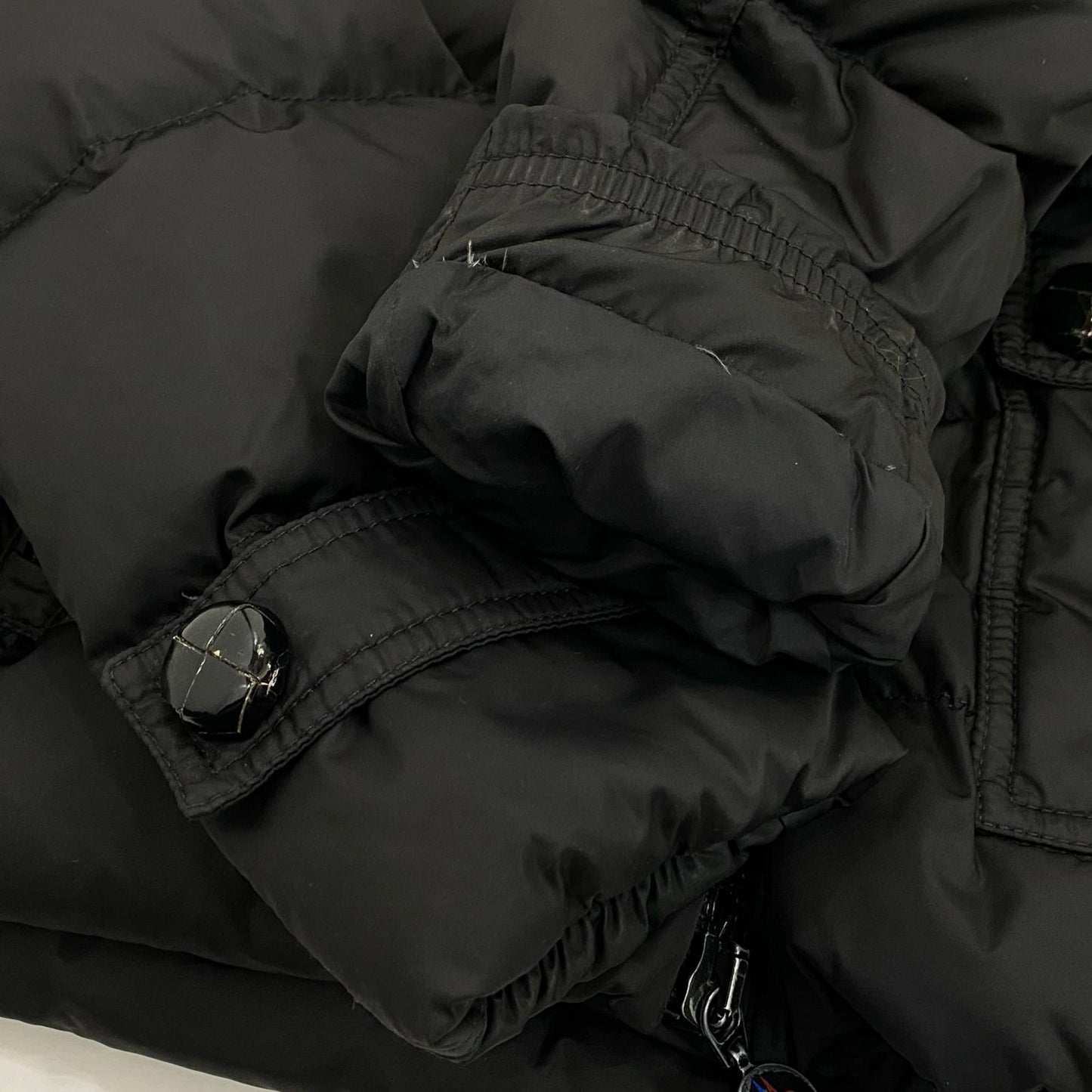 【中古】MONCLER | モンクレール BRYONE ダウンジャケット 4537025 国内正規品 ｻｲｽﾞ:00 ブラック