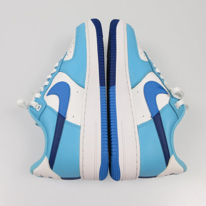 【中古】NIKE | ナイキ AIR FORCE 1 '07 LV8 スニーカー DZ2522-100 ライトブルー 26cm