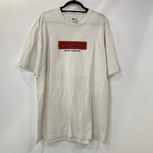 【中古】BlackEyePatch | ブラックアイパッチ APHRODITE GANG 半袖Ｔシャツ BEPSS21EI08 ホワイト サイズ：XL