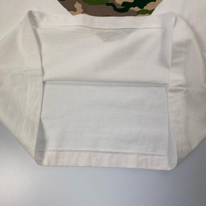 【中古】PLAY COMME des GARCONS | プレイコムデギャルソン CAMO HEART T-SHIRT 半袖Ｔシャツ AX-T242 年式:2025S/S ホワイト サイズ：XL