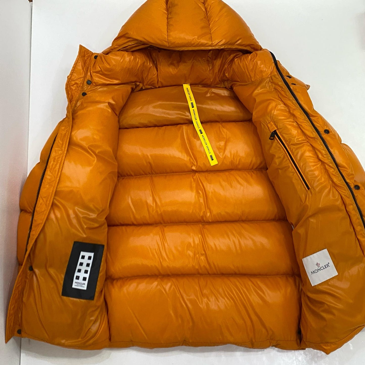 【中古】MONCLER GENIUS | モンクレールジニアス HANRIOT ダウンジャケット 4130750 2019A/W 国内正規品 オレンジ サイズ：2