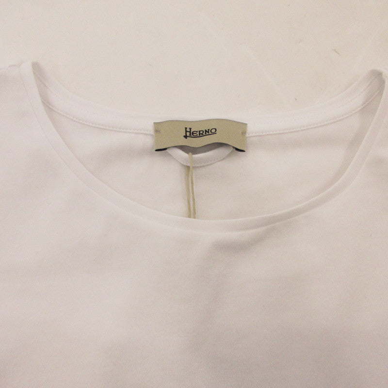 【中古】Herno | ヘルノ 手描き風ロゴプリントTシャツ 半袖Ｔシャツ JG000178D ホワイト サイズ：40