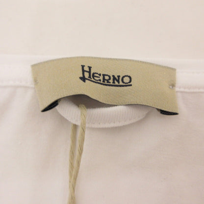 【中古】Herno | ヘルノ 手描き風ロゴプリントTシャツ 半袖Ｔシャツ JG000178D ホワイト サイズ：42